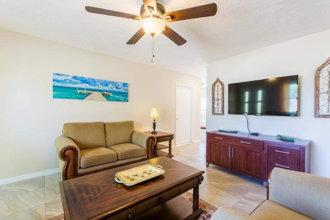 Villa Franca Bungalow Sarasota Extérieur photo